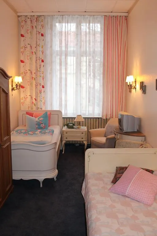 Hotel Pension Columbus Am Kurfurstendamm Berlin Guest house