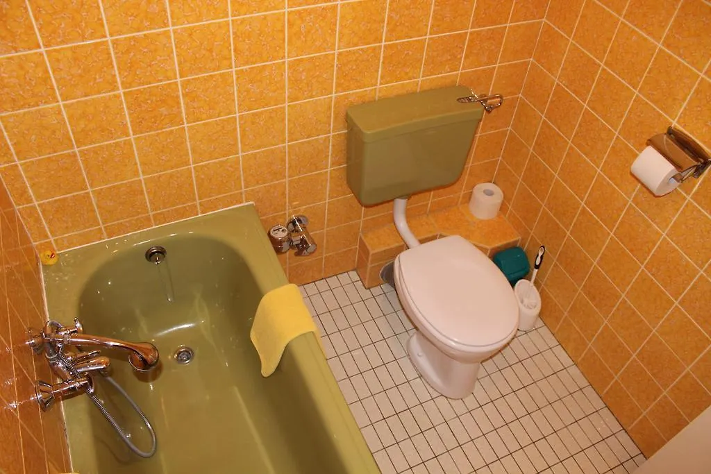 Hotel Pension Columbus Am Kurfurstendamm Berlin 2*,