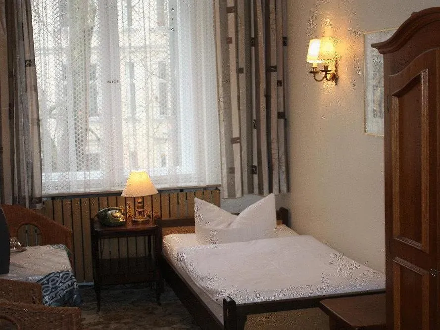 Hotel Pension Columbus Am Kurfurstendamm Berlin