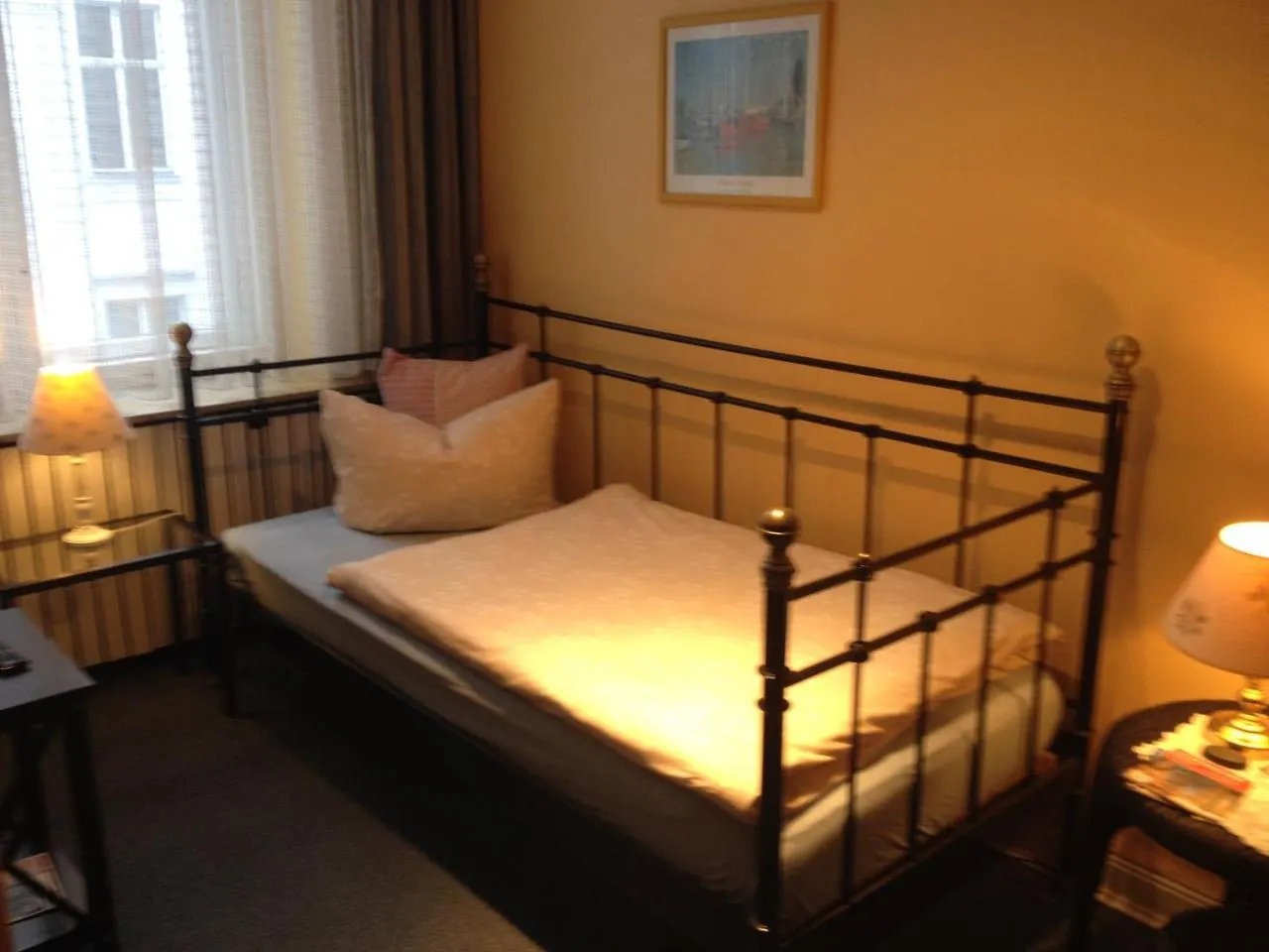 Guest house Hotel Pension Columbus Am Kurfurstendamm Berlin